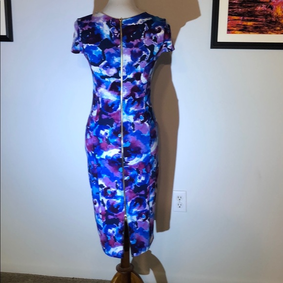 Multicolored dress with full length zipper - Picture 9 of 11